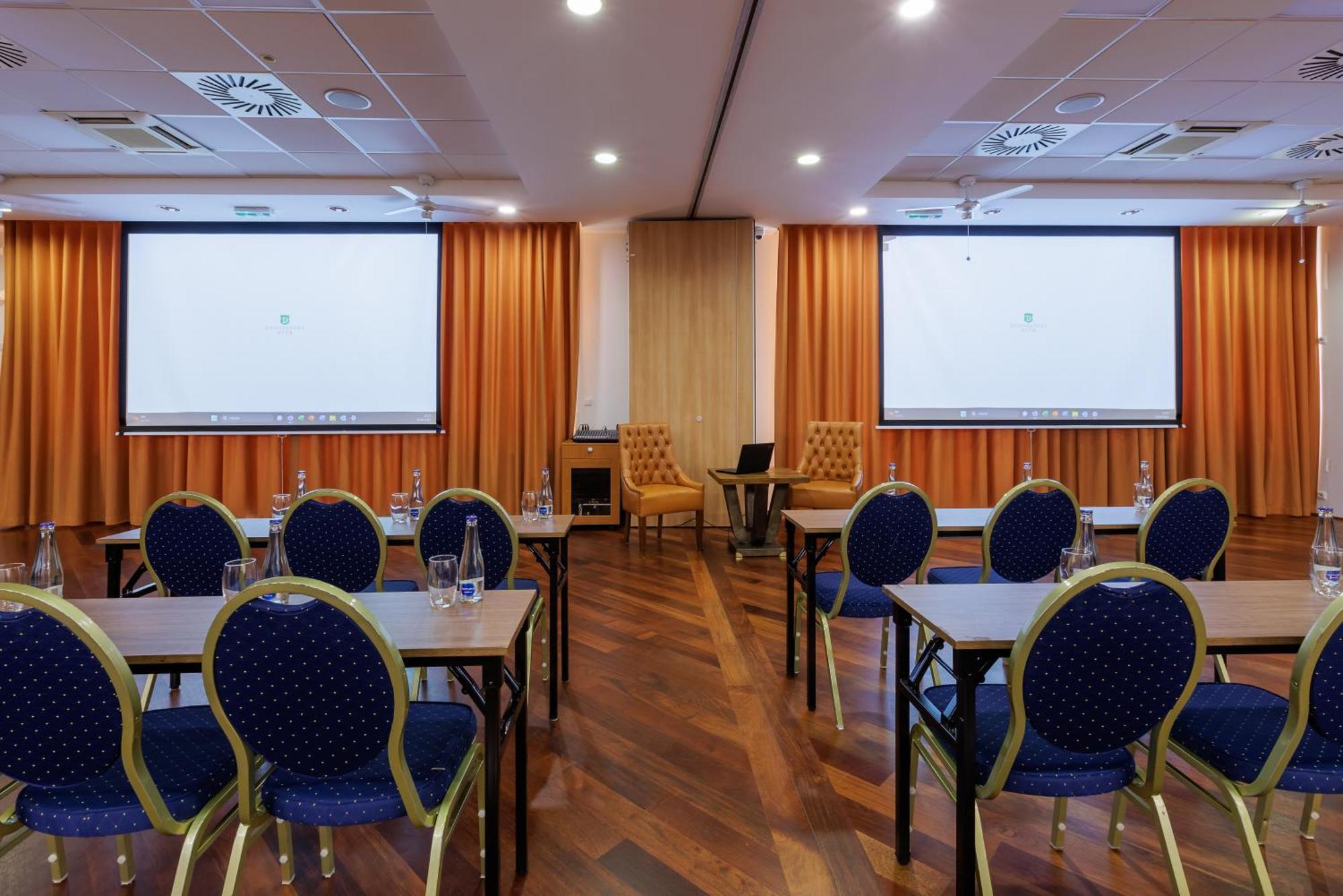Darovansky Dvur - Wellness & Golf Hotel Браси Экстерьер фото