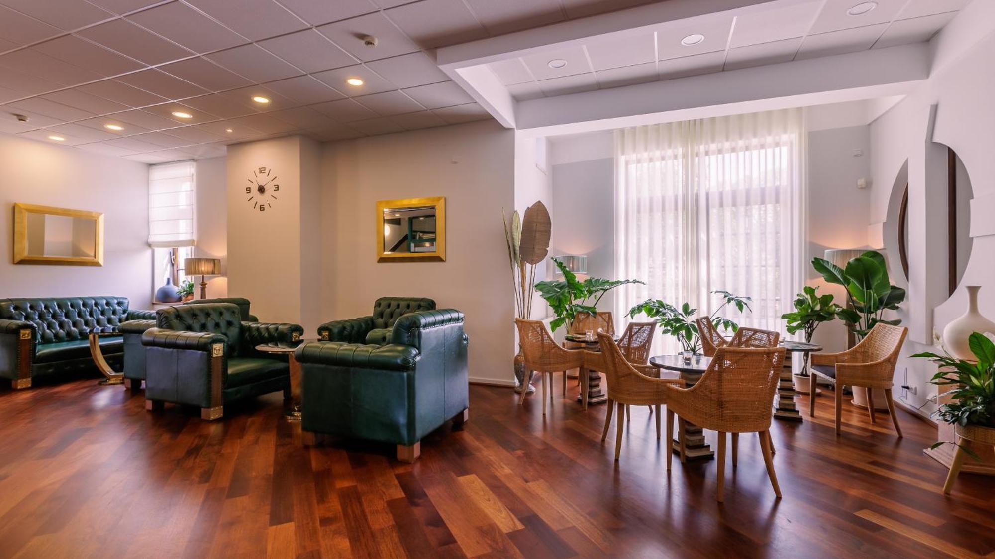 Darovansky Dvur - Wellness & Golf Hotel Браси Экстерьер фото